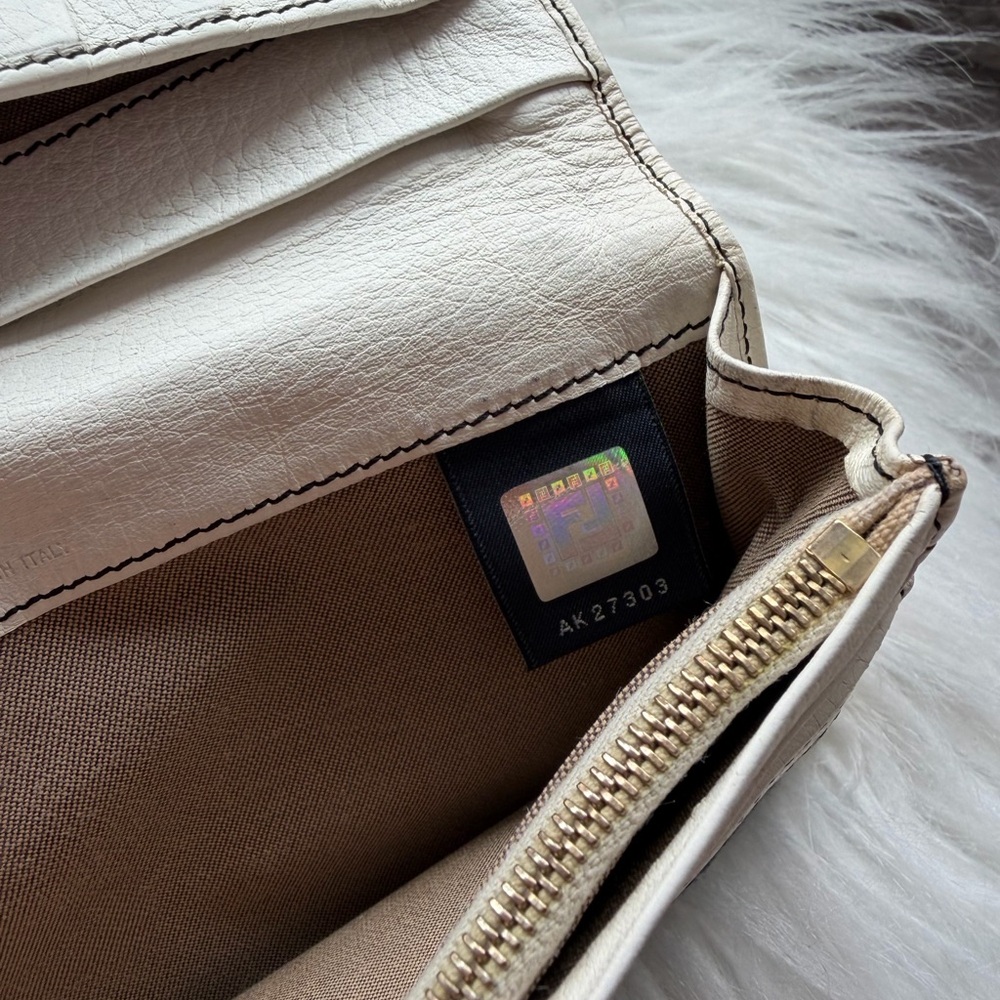 Fendi Black and White FF Monogram Continental Wallet - Picture 7 of 9